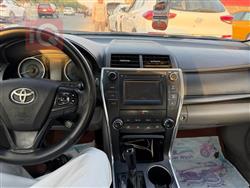 تۆیۆتا کامری